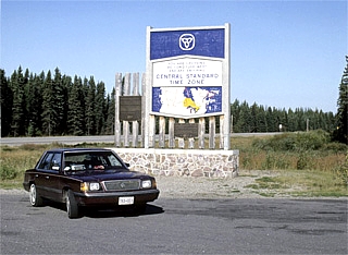 Met een drive-away-car dwars door Canada (1987).